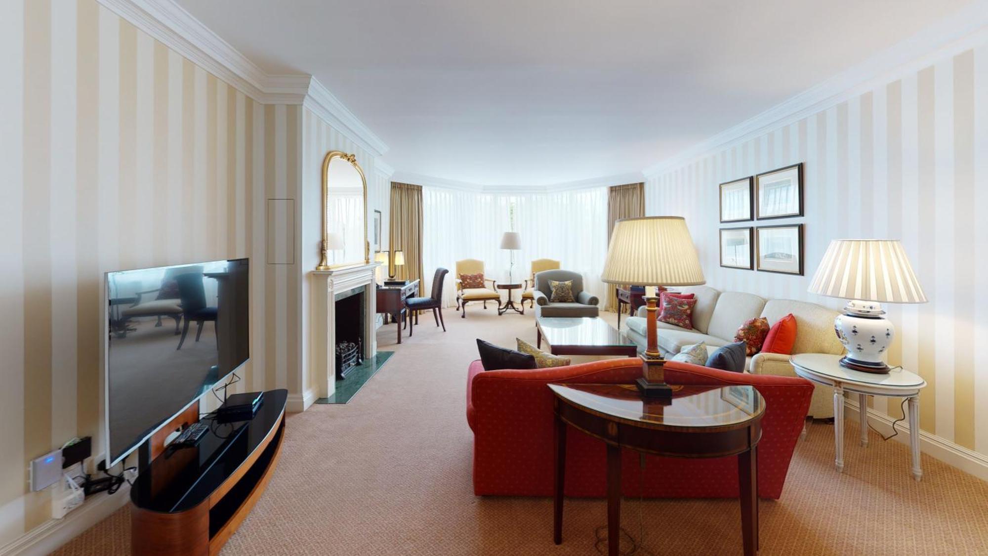 Cheval Thorney Court At Hyde Park